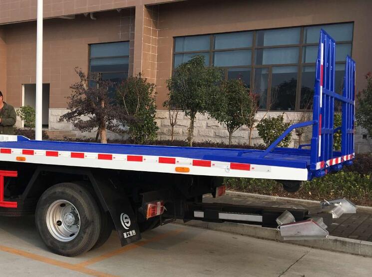 �c���ʮ�QL1070A5KAY��һ�϶�ƽ������܇